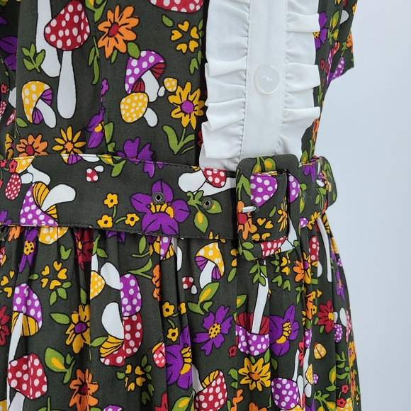 Modcloth Green Belted Dress with Floral and Mushroom Pattern - Picture 6 of 11